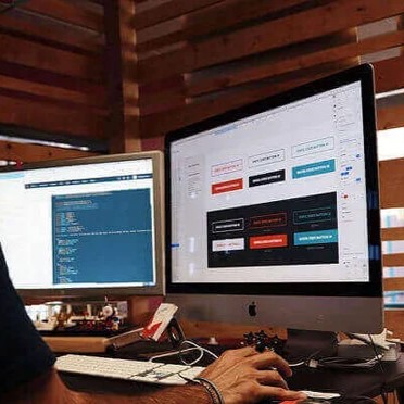 PC/Tech Premium Boutique Image